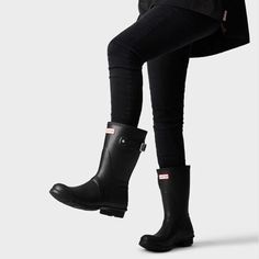 Very Cute & Durable! Black Hunter Mid Calf Boots Size: Us 9 (Uk 7, Eu 40/21) Black, Mid-Calf Rain Boots Pull-On Style Natural Latex Rubber Textile Lining/Rubber Sole Adjustable Buckle At The Side 1" Heel 10" Boot Shaft; 15" Calf Circumference Black Hunter Boots Outfit, Short Black Rain Boots, Womens Hunter Boots, Hunter Boots Outfit, Black Hunter Boots, Black Hunter, Fleece Boots, Black Rain Boots, Short Rain Boots