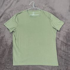 93% Cotton 7% Elastane. Army Green. Never Worn. Perfect Condition. Green Cotton H&m Tops, H&m Cotton Crew Neck Shirt, Casual Green H&m Tops, H&m Shirts, Army Green, H&m, Tee Shirts, Mens Shirts, Slim Fit