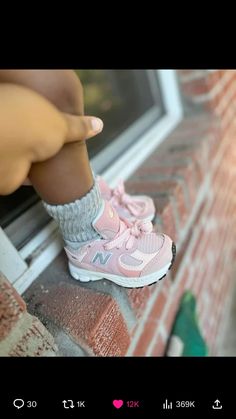 Baby New Balance Shoes, Kids New Balance Shoes, Custom Baby Shoes, Luxury Baby Clothes, Mommy And Baby Pictures, Baby Wishlist, Baby Kicking