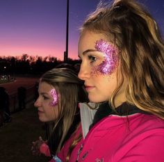 Pinterest: alanamorg Pink Out Football Game Outfits, Pink Football Game, Pink Out Football Game, Football Game Outfit Fall, School Spirit Outfit, Football Game Outfits, Pink Out Football