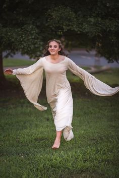 "This is a really lovely Medieval style dress averages 60\" long from top of shoulder to hem in the colors of your choice. It has long angel sleeves that can be tied up or left long, and a fitted inner sleeve. It is fully lined and can be one of the most comfortable gowns you'll ever owned. Cinch it in at the waist with a belt or corset. All purchases are nonrefundable and colors may vary based on what can be found. I've had people come up with some pretty outlandish requests before. For the bes Wing Sleeves, Angel Sleeves, Medieval Style, Beautiful Costumes, Angel Sleeve, Medieval Fashion, Find Color, Colour Star, Women's Costumes