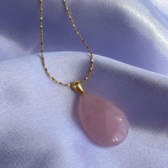 Luxury drop Rose Quartz pendant featuring 18k gold filled chain (sterling silver or stainless steel) to show your love and tender feelings! Comes in luxury gift box and postcard! Rose quartz enhances self-esteem and self-confidence, improves mutual understanding between people. This stone gives vitality to its owner, promotes the development of sensuality, increases creativity 💖 Few reasons to choose Rose Quartz jewelry:💖 ꕥ The crystal par excellence for any matters relating to the emotions. ꕥ Rose Tarnish Resistant Jewelry Gift, Rose Tarnish-resistant Jewelry For Gifts, Feminine Hypoallergenic Jewelry As A Gift, Feminine Hypoallergenic Jewelry Gift, Feminine Hypoallergenic Jewelry For Gifts, Gold Rose Quartz Jewelry Gift, Feminine Gemstone Jewelry For Gifts, Rose Colored Jewelry With Delicate Chain For Gifts, Rose Quartz Necklace In Rose Gold For Gift