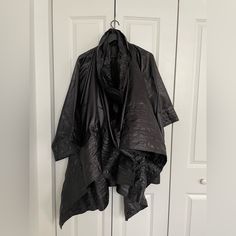 David's Road Cape Wss20-J20 Oversized Asymmetrical Raincoat Cape By David's Road. 100% Nylon Oversized Asymmetrical Dry Clean Https://Davidsroad.Us/Products/Raincoat-Cape Never Been Worn. Chic Oversized Asymmetrical Outerwear, Oversized Asymmetrical Lagenlook Outerwear, Oversized Lagenlook Outerwear With Asymmetrical Hem, Oversized Asymmetrical Hem Lagenlook Outerwear, Black Lagenlook Outerwear For Work, Oversized Black Asymmetrical Outerwear, Oversized Outerwear With Asymmetrical Hem For Fall, Chic Black Asymmetrical Outerwear, Fall Lagenlook Cape Outerwear