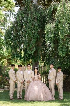 Beautiful quinceanera and her chambelanes for Lodi Quinceanera in California by wedding and portrait photographer based in Sacramento CA Quinceanera Poses With Chambelanes, Memories For Quinceanera, Quinceanera Pictures With Family, Photo Wall For Quince, Quinceanera And Chambelanes