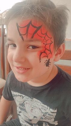 Face Painting Princess Easy, Spider Web Face Painting, Spiderman Face Paint Easy Kids, Cute Animal Face Paint, Face Painting For Boys Easy, Easy Face Paint For Kids, Marvel Face Paint, Simple Halloween Face Painting