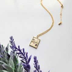 Love Mom necklace is made with gold plated pendent and 14k gold plated necklace chain which is good for delicate skin. Size: the length of the chain is about 18" with 2" extended chain Oil Drop, Birthday Jewelry, Necklace Love, Anniversary Jewelry, Pendent Necklace, Necklace Wedding, Jewelry Birthday, Mom Necklace, Love Mom