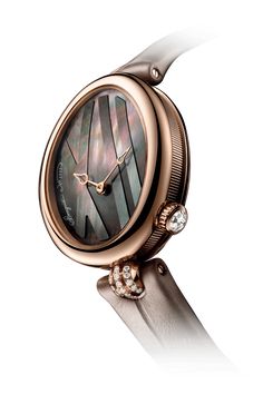 Reine de Naples wristwatch in 18-carat rose gold. Lug set with 16 diamonds, approx. 0.08 ct. Self-winding movement.... Balance spring in silicon. Tahitian mother-of-pearl dial with Roman numerals in Tahititian natural mother-of-pearl marquetry. Sapphire caseback. Water-resistant to 3 bar (30m). Dimensions: 32.7 x 27.3mm. Luxury Watch Brands, Womens Watches Luxury, Diamond Watch, Patek Philippe, Audemars Piguet, Luxury Watch, Watch Brands, Naples, Michael Kors Watch