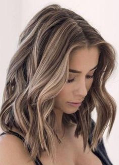 Medium Length Hair Colour Ideas, Short Brown Hair With Ash Highlights, Partial Foilyage Hair, Blond Hair Brown Lowlights, Light Brown Hairstyles Medium, Brown Hair With Blonde Highlights And Lowlights Balayage, Highlights Brown Hair Green Eyes, Highlight Lowlight Brown Hair Brunettes, Fall Hair Colors Medium Length