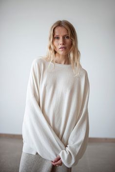 Oversized Lightweight Sweater Loose Sweater Oversize Jumper - Etsy Lithuania Cozy Oversized Fine Knit Tops, Oversized Fine Knit Sweater For Everyday, Oversized Knit Sweater For Loungewear, Oversized White Cropped Sweater For Layering, Oversized Soft Knit Sweater With Batwing Sleeves, Oversized Long Sleeve Minimalist Tops, Oversized Batwing Sleeve Sweater For Layering, Oversized Long Sleeve Fine Knit Sweater, Oversized Fine Knit Long Sleeve Sweater