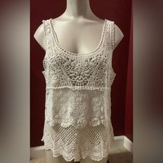 Lovely Lace Tank Top! Excellent Condition, Never Worn Bust. 36” Length From Shoulder To Lowest Point Of Lace Hem: 21 1/2” 100% Cotton Dry Clean Fitted Cotton Crochet Top For Layering, White Cotton Crochet Top For Layering, Lace Tank Tops Y2k, Vintage Sleeveless Lace Top With Lace Trim, White Vintage Sleeveless Lace Top, Cream Lace Sleeveless Tank Top, Vintage Cream Lace Crochet Top, 2000s Outfits, Lace Hem