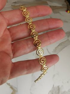 Sterling silver 925 gold plated Spiral bracelet Size: 20cm Elegant Gold Spiral Bracelet, Gold Spiral Jewelry, Gold Plated Spiral Jewelry, Spiral Gold-plated Jewelry, Gold Spiral Bracelet As Gift, Gold Spiral Bracelet For Gift, Spiral Bracelet, Dope Jewelry Accessories, Estilo Hippie