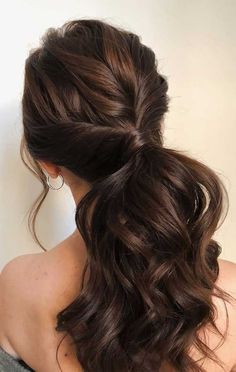 ponytail updos for weddings, ponytail hairstyles, ponytail hairstyles 2020, wedding ponytail, prom hairstyles, prom ponytail #weddinghairstyles wedding hairstyles Wedding Ponytail, Hair Style On Saree, Ponytail Hairstyles Easy, Long Hair Wedding Styles, Wedding Hair Inspiration, Hair Up Styles, Penteado Cabelo Curto, Wedding Hair And Makeup, Bad Hair