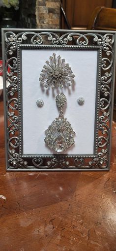 5x7 framed jewerly art picture made with beautiful silver style broochs. Vintage Jewelry Art Artwork, Jewerly Art, Vintage Jewelry Art, Vintage Style Jewellery, Art Pictures, Antique Jewelry, Silver Fashion, Jewelry Art, Vintage Jewelry