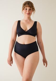 This nursing bikini top has the same clean lines and smart functionality as our bestselling bra. Featuring a double layer of material in the cups and a wrap cut for easy nursing access. The elastic band under the bust provides nice support. With a clasp in the back, and a beautiful cut from behind. Match with our Soft support bikini briefs. Match the bikini top with our High waist maternity bikini bottom for a complete set.


Made of ECONYL® regenerated yarn from waste such as fishing nets
The m Fishing Nets, Maternity Swimwear, Clean Lines, Elastic Band, Briefs, Double Layer, Nursing, High Waist, Fishing