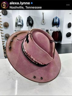 Diy Hatbands, Mom Pic, Pink Rockstar, Crystal Hat, Burned Hats, Boho Rocker, Custom Cowboy Hats, Hat Bar, Chic Clothing Style