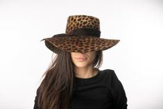 Designer Brown Brimmed Hat, Average Woman, Rabbit Fur, Wide Brimmed, Very Rare, Leopard Print, Bag Accessories, Hats