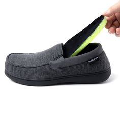 Designed for comfort and hygiene, these slippers offer personalized support with removable insoles and SILVADUR technology to combat odors. They provide lasting freshness, durability, and stability with a non-slip rubber sole. Versatile and stylish, they are the perfect choice for any man Non-slip Foam Slip-on Slippers, Comfortable Non-slip Foam Slippers, Comfortable Non-slip Synthetic Slip-ons, Slip-resistant Flat Synthetic Slippers, Outdoor Synthetic Slip-resistant Slippers, Comfortable Gray Slip-ons With Arch Support, Outdoor Slip-on Slippers With Arch Support, Outdoor Slip-resistant Synthetic Slippers, Comfortable Slip-resistant Outdoor Slippers