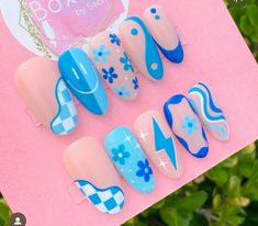 Jade Nails Designs, Acrylic Nails Almond Shape, Jade Nails, Kutek Disney, Gel Nails Diy, Simple Gel Nails