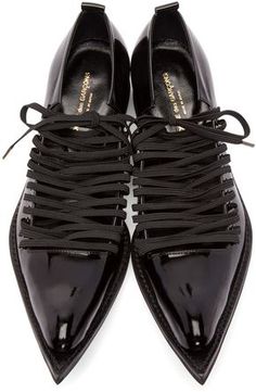 Daily Shoes, Comme Des Garcons Black, Fabulous Shoes, Crazy Shoes, Shoe Obsession, Shoe Lover, Black Patent Leather, Beautiful Shoes, Cute Shoes