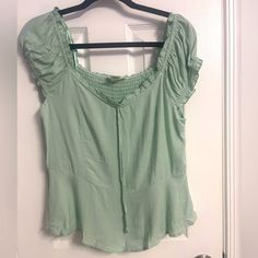 Urban Romantics Cropped Peasant Top. Very Comfortable! Size Is Large But It Runs A Little Small. Fits More Like A Medium. Nwot- Never Worn 26” Bust 17” Length From Top Of Chest To Bottom Of The Shirt Casual Cotton Peasant Top With Ruffles, Green Fitted Casual Peasant Top, Casual Green V-neck Peasant Top, Fitted Casual Peasant Top For Vacation, Fitted V-neck Peasant Top Casual, Fitted V-neck Peasant Top, Green Casual Peasant Top For Vacation, Summer Peasant Top In Green, Summer Green Peasant Tops