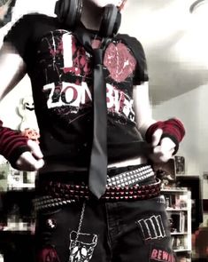 Scene Emo Fashion, Emo Scene Outfits, Emo Outfit, Emo Fits, Outfits 2000s, Emo Aesthetic, Alt Style