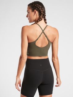 BEST FOR STUDIO: yoga + barre + pilates FEEL: Powervita™ is buttery soft with support that feels like a gentle hug FAVE: Adjustable straps for custom fit Removable pads #981469 IMPACT: Light-impact workouts, best for A-C cups. Barre Pilates, Mastectomy Bra, Yoga Barre, Bra Inserts, Longline Bra, Long A Line, Gym Workout, Custom Fit, Athleisure