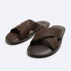 Genuine Zara New With Tag Material: Vegan Leather Color: Dark Brown Comfortable Flat Sandals With Crossover Woven / Braided Straps. Chunky Tonal Soles. Euro Size 44(11), 45(12) Brown Cushioned Flip Flops For Summer, Brown Slip-on Slides For Vacation, Brown Sandals With Textured Footbed For Summer, Brown Woven Leather Sandals For Summer, Brown Open Toe Beach Slippers, Summer Brown Woven Leather Sandals, Brown Round Toe Summer Slides, Brown Textured Sandals For Summer, Brown Synthetic Slippers For Summer