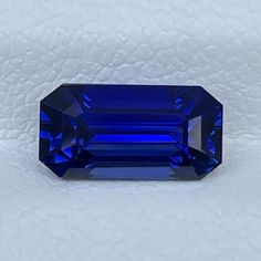 2.04 Cts Natural Royal Blue Sapphire Emerald Loose Gemstone Engagement Ring Gemstone Engagement Ring, Gemstone Engagement, Cut Loose, Gemstone Engagement Rings, Sapphire Gemstone, Emerald Cut, Ring Verlobung, Blue Sapphire, Loose Gemstones