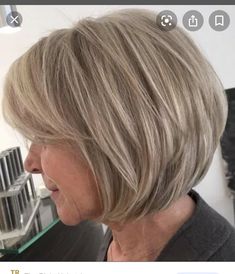 Blonde Layered Bob, Short Layered Bob Haircuts, Layered Bob Haircuts, Chin Length Hair