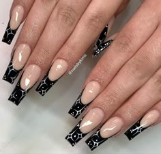 Grey59 Nails, Subversive Nails, Grunge Y2k Nails, Retro Nails, French Acrylic Nails, Classy Acrylic Nails, Really Cute Nails, Acrylic Nails Coffin Short, Kawaii Nails