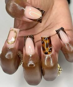 Short Nail Inspo Black Woman, Chocolate Color Nails Design, Brown On Brown French Tip Nails, Nails That Go With Brown Hair, Brown Boho Nails, Brown French Tip Nail Designs, Square Nail Designs Brown, French Tip Tortoise Shell Nails, Shorties Nails Brown