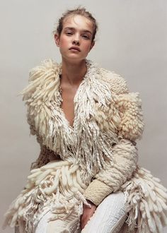 A Larger Than Life Sweater Coat.... Natalia Vodianova in Balenciaga Mode Tips, Natalia Vodianova, Fake Fur, Basel, Mode Inspiration, Sweater Coats, Victoria Beckham, Look Fashion, Editorial Fashion