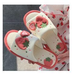 Hnzxzm Spring Home Slippers Linen Cotton Women Sandals Indoor Home Shoes Non-slip Slides Ladies Strawberry Korean Style Woman Shoe Strawberry Slippers, Linen Slippers, White Slippers, Cute Slippers, Soft Slippers, Home Slippers, Cute Strawberry, Slip And Slide, Home Shoes