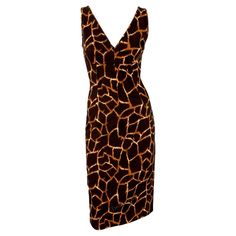 Check out this item from 1stdibs! 2000s Dolce & Gabbana Animal Print Brown Cotton Sleeveless Dress: https://www.1stdibs.com/id-v_20763942 2000s Animal Print, V Shape Cut, A Giraffe, Fitting Dress, Form Fitting Dress, Giraffe Print, Dress Robes, Early 2000s, Dolce & Gabbana