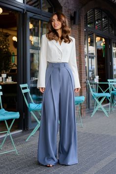 Fabric: crepe Cotton 65%, Polyester 35% High rise Palazzo style pants Pants length: 115 cm/ 45.27 in Pants inseam length: 85 cm/ 33.46 in Palazzo Style, High Waist Wide Leg Pants, Exclusive Dress, Pantalon Large, Palazzo Pants, Flare Pants, Fashion Pants, Leg Pants, Wide Leg Pants