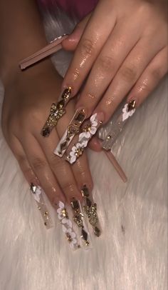 Xxl Nail Designs, Mexican Acrylic Nails, Gold Bling Acrylic Nails, Gold Nail Set, Design Nails Art, Ivory Nails, Nail Art 2023