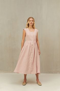 Our versatile Linen Maxi Dress made from 100% linen with front buttons, was made to add a pinch of romance and reveal the natural feminine beauty of every woman. It's wide full skirt, subtle square neckline and all length buttoned front bring a vintage yet timeless touch to the look. This Cottagecore Dress comes with side seam pockets, making it truly convenient and perfect for all outdoor adventures! Timeless and modest vintage dress Jane - for the modern romantic women ITEM DEATAILS: - Mid-cal Modest Vintage Dresses, Romantic Woman, Dress Cottagecore, Modest Dress, Cottagecore Dress, City Dress, Boho Lace, Linen Maxi Dress, Romantic Dress