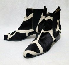 Diane B Pandora Black White Printed Giraffe Hair Calf Chelsea Boot Size EU 41 Size US 10 Black Calf Hair Boots With Round Toe, Black Calf Hair Boots For Fall, Pandora Black, Botas Chelsea, Chelsea Boot, Women's Boots, Chelsea Boots, Womens Boots, Chelsea