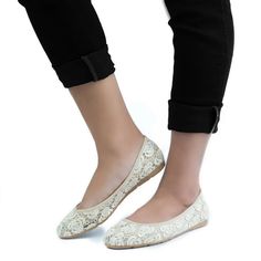 Viteliuss Women's Ballet Flat Shoes | Ultrasellershoes.com – Ultra Seller Shoes Feminine Slip-on Flats For Spring, Cream Closed Toe Flats For Spring, Spring Cream Closed Toe Flats, White Pointed Toe Flats For Spring, White Flat Pointed Toe Flats For Spring, Casual Cream Ballet Flats, Cream Round Toe Flats For Spring, Feminine Ballet Flats For Spring, Cream Almond Toe Ballet Flats For Spring