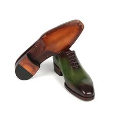 Leather Closed Toe Shoes For Groom, Green Goodyear Welted Leather Shoes, Leather Wedding Shoes For Semi-formal Occasions, Leather Oxfords For Groom With Round Toe, Classic Leather Dress Shoes For Groom, Green Goodyear Welted Plain Toe Oxfords, Green Plain Toe Oxfords With Goodyear Welt, Green Brogue Dress Shoes With Plain Toe, Green Formal Oxfords With Round Toe