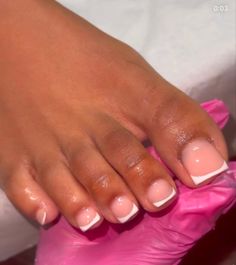 Biab Toe Nails, French Tip Acrylic Toes Black Women, White French Toe Nails, White French Tip Pedicure, White French Toes, White Tip Toes, Pink And White French Tip Toes, White French Tip Toes, Toes Acrylic