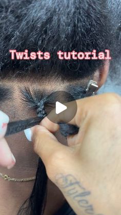 Diy Twists With Braiding Hair, Medium Twists With Extensions, How To Do Twists, Twist With Braiding Hair, Mini Twists With Extensions, Twist Extensions, Hair Twists Black, Large Box Braids, Braiding Techniques