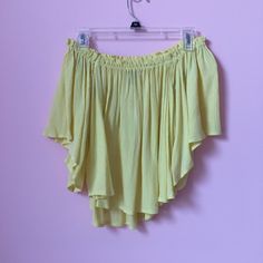 Nwot Sorry My Pink Walls Wash Out The Color A Little, It's A Bright Canary Yellow :) Soft & Boho Style Top Meant To Be Worn Off The Shoulder. Great For Summer Festivals Summer Chic Flowy Crop Top, Chic Flowy Summer Crop Top, Chic Flowy Crop Top For Summer, Spring Vacation Crop Top With Ruffles, Spring Day Out Crop Top With Ruffles, Spring Ruffled Crop Top For Day Out, Spring Flirty Ruffled Crop Top, Flirty Ruffled Crop Top For Spring, Spring Crop Top With Ruffles