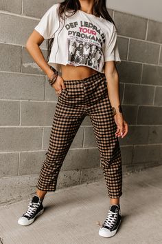 Checked In Cropped Pants - Mindy Mae's Marketcomfy cute hoodies Skater Style Women, Alternative Womens Fashion, Clean Goth Outfits Summer, Brown Checkered Pants Outfit, Checkered Top Outfit, Adult Emo Fashion, Grunge Office Outfit, Fun Pants Outfit, Feminine Grunge Outfits