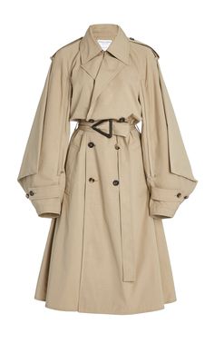 Trenchcoat Outfit, Ladies Coat Design, Fall Wardrobe Essentials, Drape Sleeves, Coat Design, Mode Inspiration, Trench Coats, Fall Wardrobe