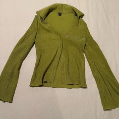 Stretch Green Long Sleeve Single Button Tags Removed But Never Worn Shein Tops, Green Colors, Long Sleeve Tops, Top Blouse, Long Sleeve Shirts, Womens Tops, Long Sleeve, Green, Dresses