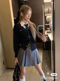 Korean Preppy, Preppy Chic Outfits, Cute Core, Uniform Outfits, Chinese Fashion