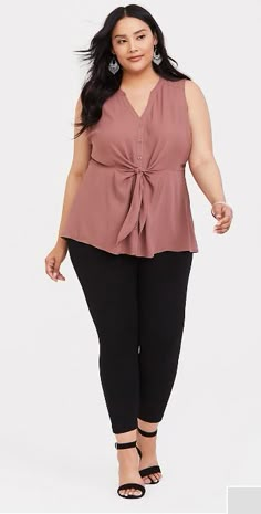 Plus Size Shirts For Women Work Clothes, Flattering Clothes For Plus Size Women, Plus Size Business Attire Business Casual, Busniss Casual Women Plus Size, Blouse For Plus Size Woman, Plus Size Blouses For Women Indian, Professional Tops For Women Plus Size, Plus Size Feminine Tops, Plus Size Business Attire Casual