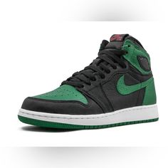 Great Condition Worn Once Stored In Box Nike Jordan Shoes With Rubber Sole For Streetwear, Sporty Green Nike Jordan Shoes, Green High-top Jordan Shoes With Air Max Cushioning, Nike Shoes Air, Air Jordan 1 Retro High, Shoes Air, Air Jordan 1 Retro, Kids Nike, Jordan 1 Retro High