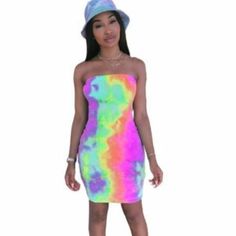 Stand Out In This Stretchy, Strapless Dress In Sexy Bodycon Style In Tie Dye Please Note: Stock Photo Is To Show Style Of Wear Only- Refer To Actual Dress Photos For Tie Dye Pattern Brand: Revamped Mrsp: $19.99 Size: M (8-10) Measurements: 38" 30" 40" Length Shoulder To Hem 39" Condition: New With Tag Fabric: 92/8 Wash Instructions: Machine Color: Yellow/Blue/Pink..Multi Smoke Free Environment Fast Shipping Kohls Dresses, Designer Party Dresses, Strapless Bodycon Dress, Tie Dye Outfits, Mini Sundress, Short Dresses Casual, Straight Dress, Summer Party Dress, Bodycon Fashion